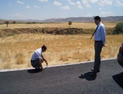 BOĞAZKÖY - Akça Köy Yolu Beton Asfalta Kavuştu