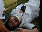 Anne ve Babasını Boşanmaktan Vazgeçiremeyince Ölmek İstedi