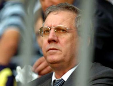 Aziz Yıldırım Hastaneye Kaldırıldı