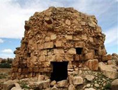 Efes'ten yeni bir tiyatro çıkıyor