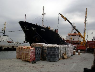 Gazze Gemisi Somali`ye İnsani Yardım Malzemesi Götürecek