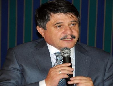 Hüseyin Tanrıverdi İftar Yemeği Verdi