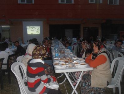 İLKÜVEZ - İlküvez Rehabilitasyon Merkezi`nde İftar Heyecanı Yaşandı