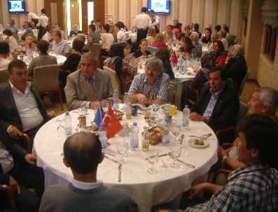KEFARET - Kırım Türkleri İftarında Kırım Türküleri Dinlendi