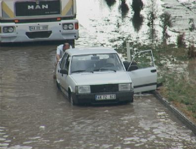 Malatya`da Sağanak Yağmur