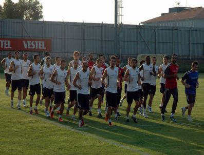 İBRAHIM ÖZDOĞAN - Manisaspor, Yeni Teknik Direktör Kemal Özde İle İlk Antrenmanına Çıktı