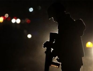 PKK, asker ve kaymakam adayını kaçırdı