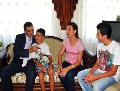 Şehidin Eşi, Vali`den Eşinin İsminin Bir Yere Verilmesini İstedi