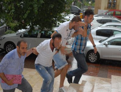 Uyuşturucu Haplarla Yakalanan 2 Kişi Adliyeye Sevk Edildi