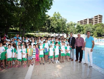 Yaz Spor Okullarında Sertifika Sevinci