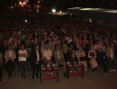 Baba Oğul Aynı Sahneyi Paylaştı