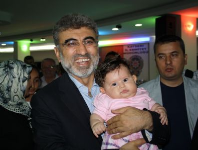 Bakan Yıldız, Şehit Aileleri ve Gazilerle Biraraya Geldi