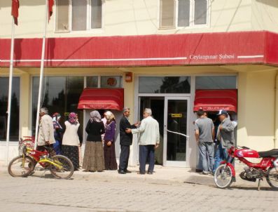 Ceylanpınarlılar, Halk Bankası`nı Geri İstiyor