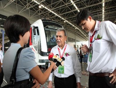 Çinliler İzmir`de Metro Vagonu Üretecek