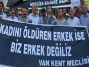 Erkekler 'kadına şiddete son' dedi