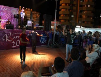 Hasan Alp Konserinde Vatandaşları Coşturdu