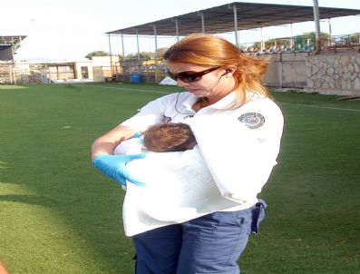 Hava Ambulansı 20 Aylık Neslihan Bebek İçin Havalandı