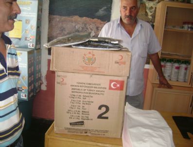 Kağızman Kızılay Şubesinden Fakirlere Yardım Paketi