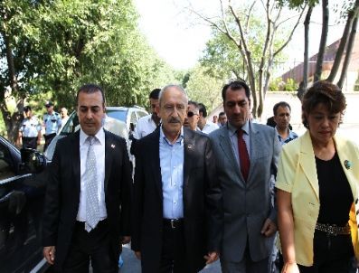 Kılıçdaroğlu: Türkiye, Komşusunun İçişlerine Karışmamalıdır