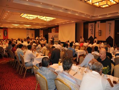 ABDULLAH ÖZDEMIR - Mersin Asiad`dan İftar Yemeği