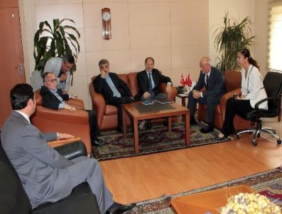 SADIK YAKUT - Sağlık Bakanı Akdağ: Vatandaşlarımız Sezaryenle Doğumları Sorgulamalı