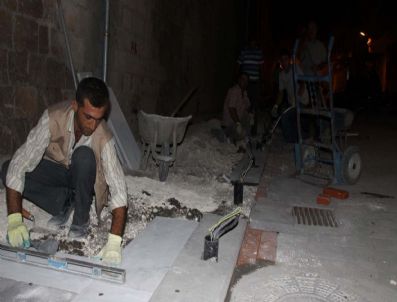 Şanlıurfa Belediyesi`nde Gece Ramazan Mesaisi