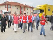 Somali`ye 201 Ton Yardım Malzemesi