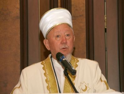 TÜRK EĞITIM VAKFı - Türk İşadamları Kazakistan`da İftar Verdi