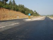 21 Hükümet Eskiten Yol 2012`de Tamamlanacak