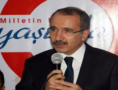 Bakan  Dinçer Kocaeli`nde