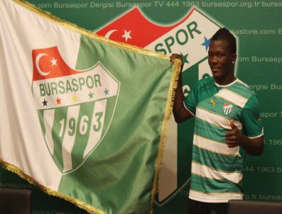 Bursaspor Yönetiminden Bangura`ya Büyük Vefa