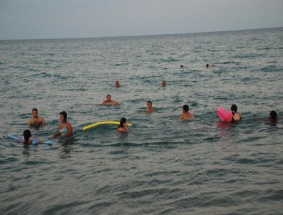 Denizde Oruç Sahilde İftar