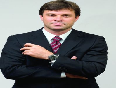 Ertuğrul Sağlam Umut Dağıttı