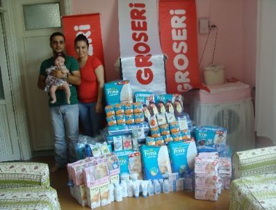 Groseri Yılın Annesini Ödüllendirdi