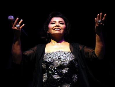 Gülşen Kutlu’dan Türkü Ziyafeti