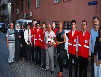 Keleşoğlu Kızılay Yararına İftar Yaptı