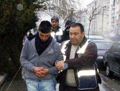 Kırşehir`de Uyuşturucu Operasyonu: 3 Gözaltı