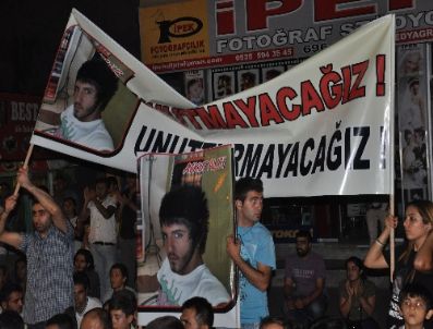 Oğlunun Öldürülüşünün Yıl Dönümünde Adalet Arıyor