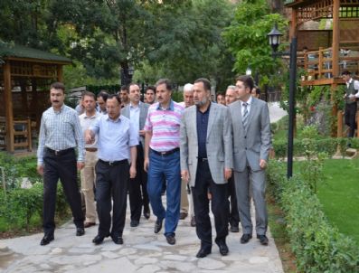 Vali ve Belediye Başkanı Darende`de İncelemelerde Bulundu