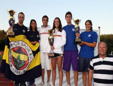 Yüzmede Galatasaray Şampiyon