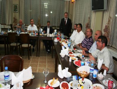 BEKİR AKSOY - İğdır Üniversitesi Caferilik Araştırma Merkezi İftar Yemeği Verdi