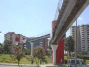 Üst Geçitte 'tuvalet' Nöbeti