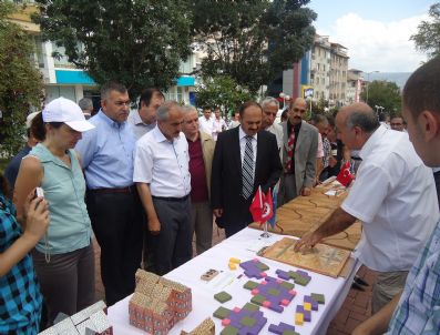 KAZıM ŞAHIN - Ahşap Kursiyerleri Tosya`da
