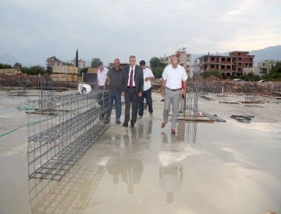 MEHMET BAYGÜL - Döşemealtı’na Kapalı Spor Salonu Temeli Atıldı