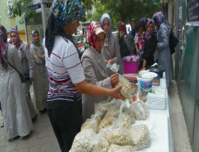 HATİCE ASLAN - Ev Hanımları Somali İçin Ocağın Başına Geçti