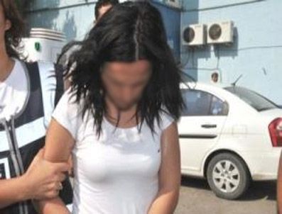 Kuyumculara sahte altın satan özel güvenlik görevlisi kadın yakalandı