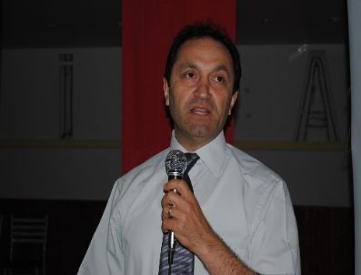 Özçatalbaş: Somali`ye Yardımlar Zamanında Gitmezse 30 Bin Çocuk Daha Ölebilir