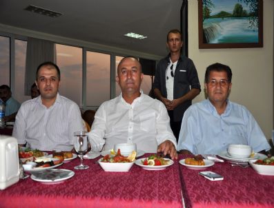 Akpm Başkanı Çavuşoğlu Terörü Lanetledi