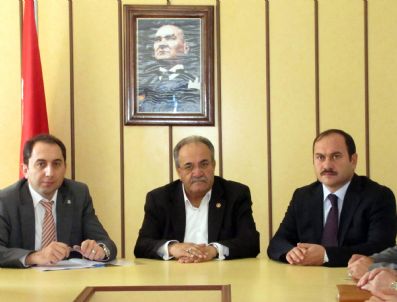 AYHAN YAZGAN - Alaca`da Meslek Yüksek Okulu İçin Güçbirliği