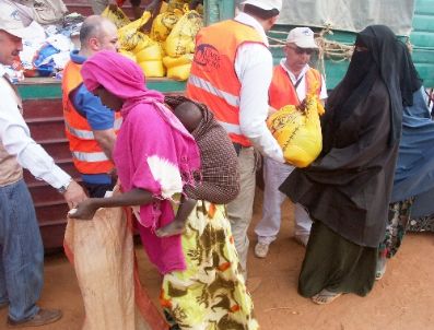 UGANDA - Almanya`daki Gurbetçiler, Afrika`ya Yardıma Koştu